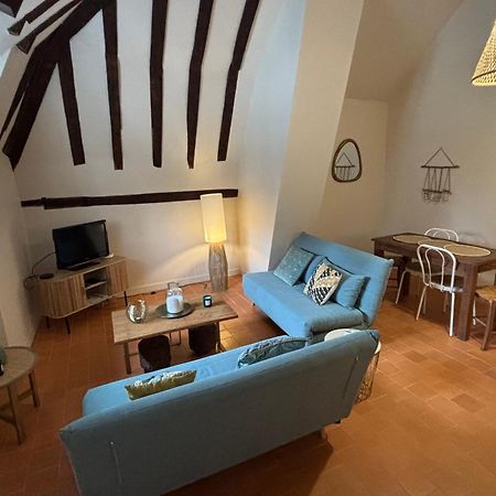 Appartement Au Centre De Richelieu Dış mekan fotoğraf